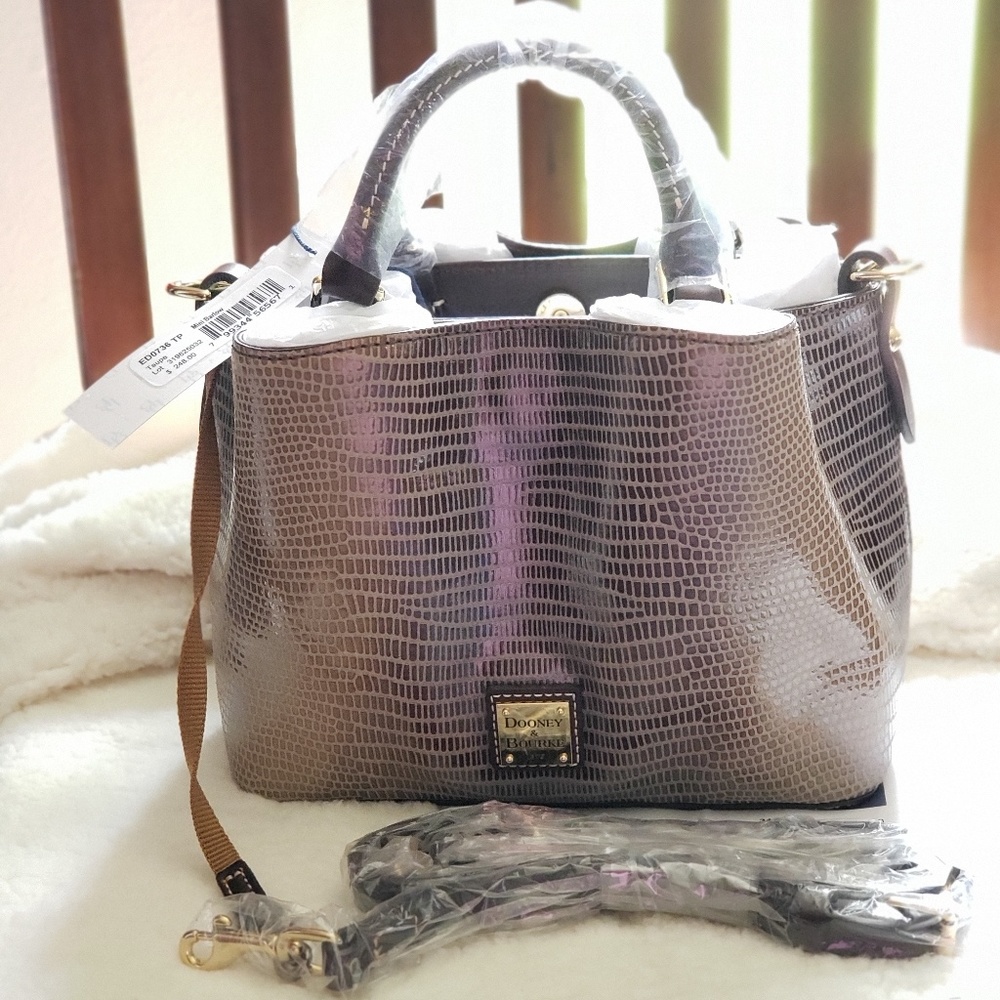 Dooney & Bourke Mini Barlow